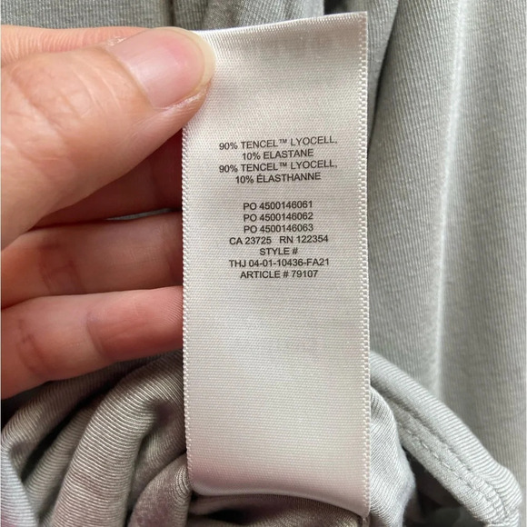 Wilfred Aritzia Contour V neck Longsleeve thong bodysuit Sz M - Picture 6 of 9